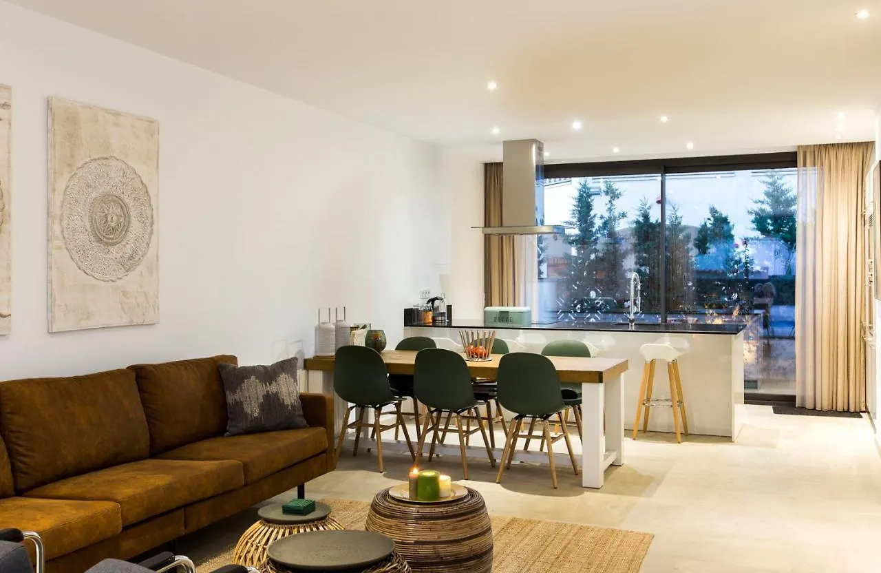Villa 2012 Montseny 152B By Homeselectspain Empuriabrava Spagna
