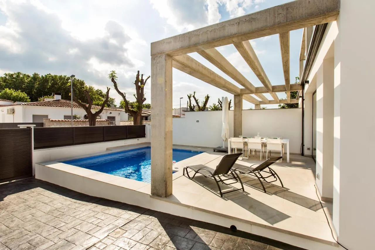 2012 Montseny 152B By Homeselectspain Empuriabrava Villa